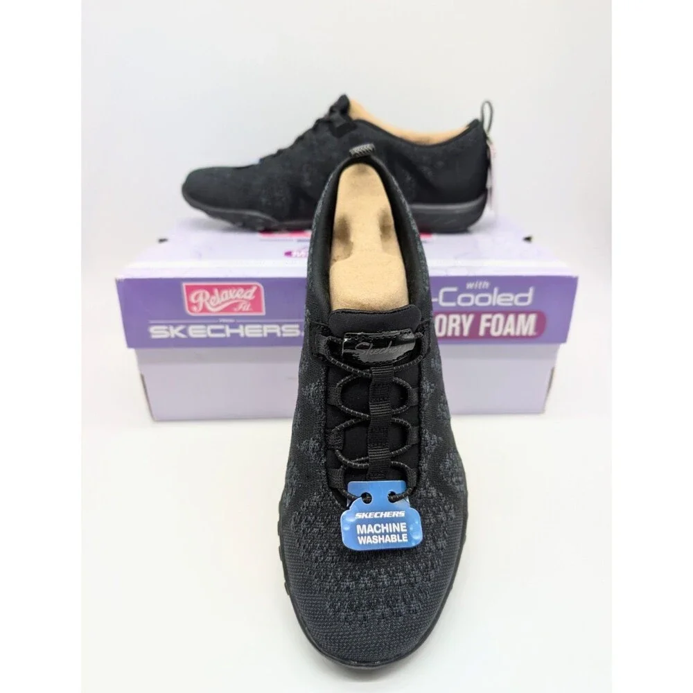 NEW Skechers Breathe Easy Infi-Knity Black Women's Athletic Shoes 6.5 Slip On